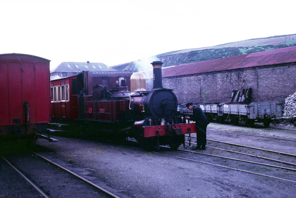 IOM Rly Fenella No 8 being serviced