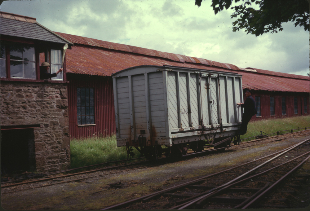 Fly shunting a van at St Johns