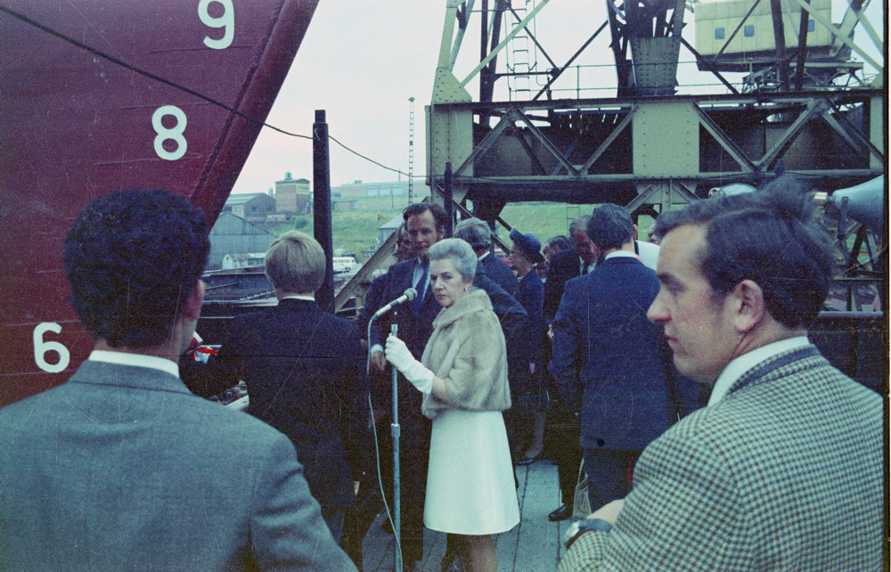 Armadale launch at A & P - Sponsor looking aprehensive 
