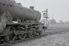 8F leaving Feltham